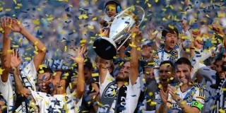 2014 MLS Cup winners LA Galaxy