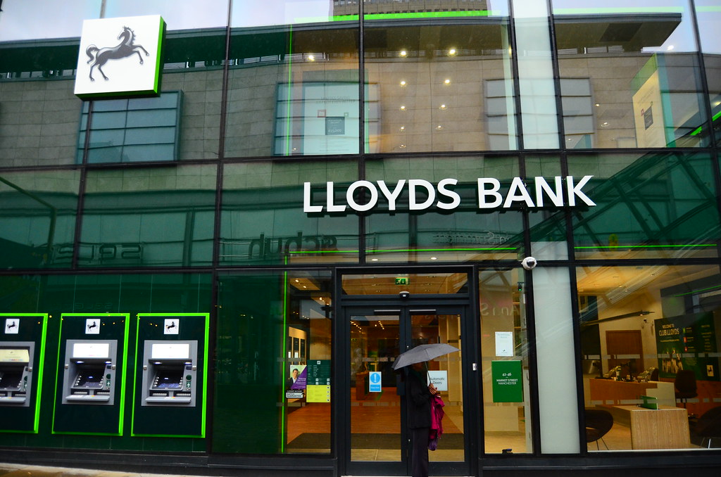 Lloyd's banking group aims to tackle problematic gambling