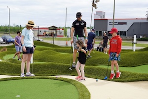 Mini-golf
