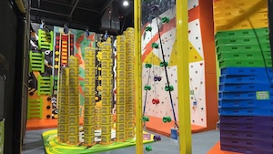 Adventure and trampoline park opens in Tennessee, US