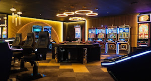 AL