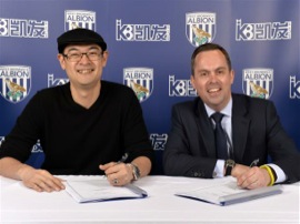 Vincent Huang, COO of K8, with Adrian Wright, West Brom’s sales and marketing director