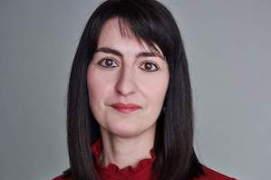 Grainne Hurst