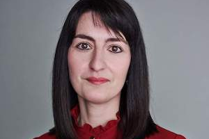 Grainne Hurst