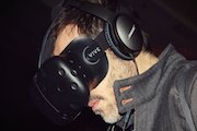 VR