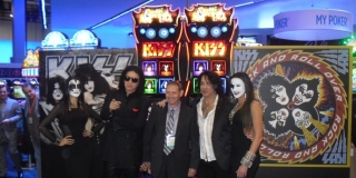 Kiss
