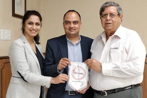 Sportradar’s India representative Mona Motwani (left) with Sportradar’s director of federation services Asia, Biplav Guatam, and IFA honorary secretary Uptal Kumar Ganguly.