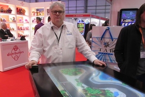 Thomas Stoyer with the Fun4Four table