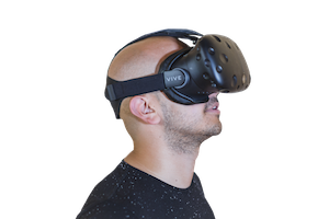 VR